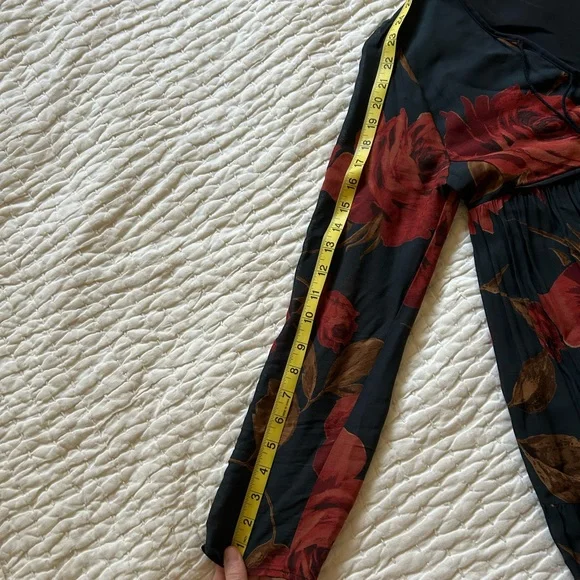 Christy Dawn Paloma in vintage rose - Picture 6 of 9